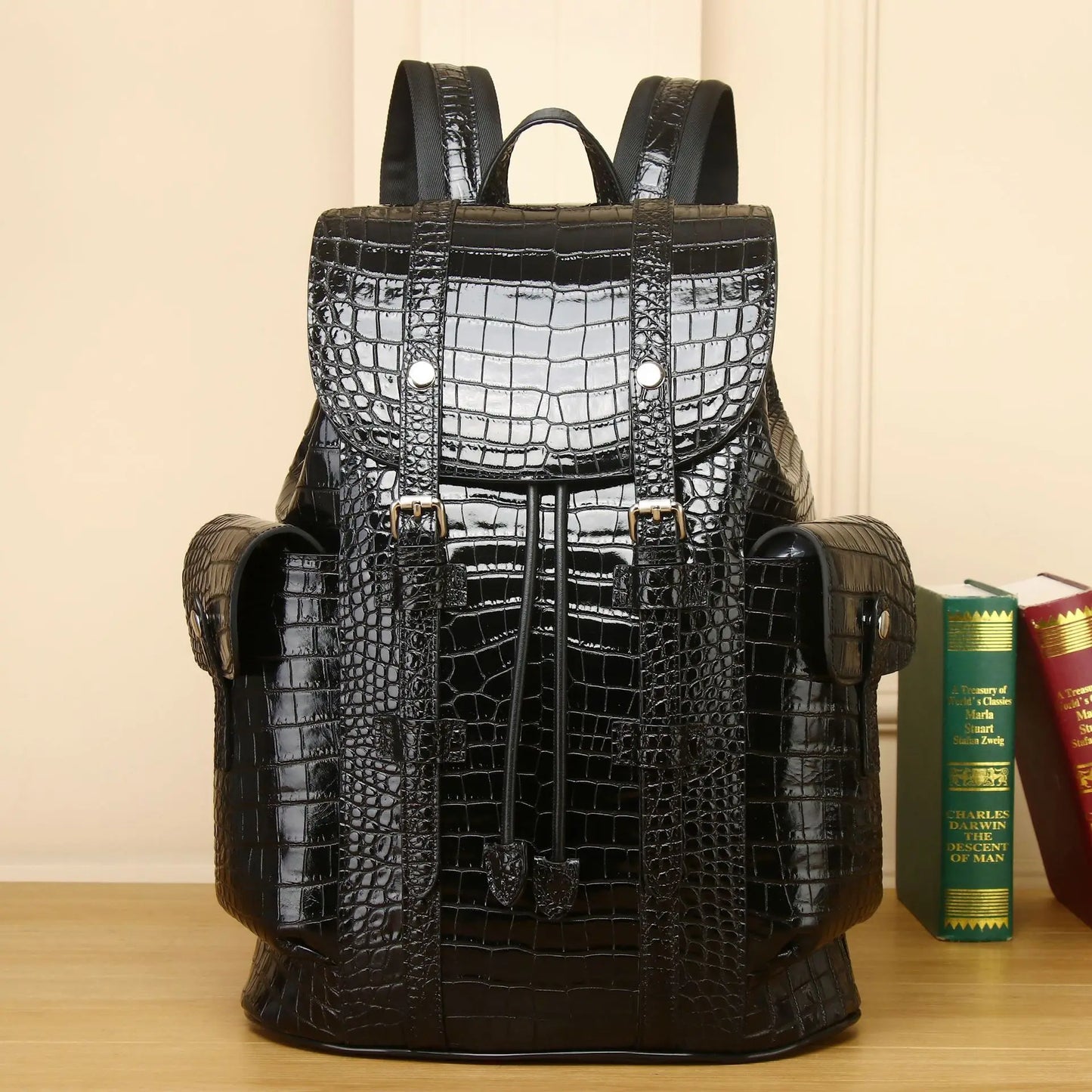 Crocodile Pattern Leather Travel Backpack - Large Capacity Bag for Men and Teenagers